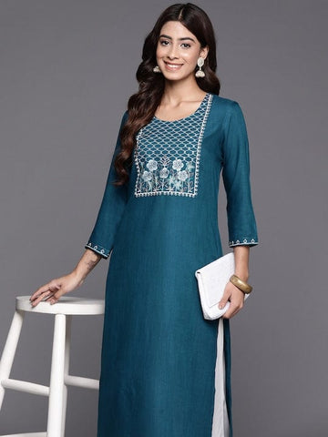 Varanga Women Teal Round Neck Embroidered Yoke Straight Kurta